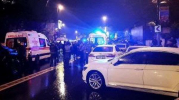 39 قتيلاً وعشرات الاصابات في هجوم مسلح باسطنبول