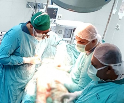 زراعة شريان لساق مريض كانت مهددة بالبتر في مستشفى بيت جالا الحكومي