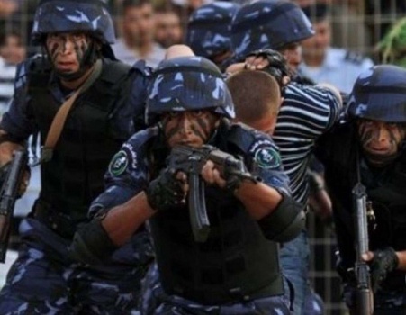 القبض على 4 تجار مخدرات في نابلس