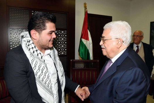الرئيس يستقبل الفنان أمير دندن