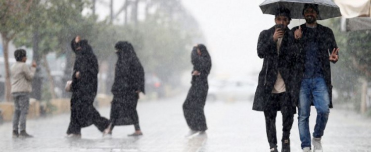 منخفض جوي مصحوب بكتلة هوائية شديدة البرودة