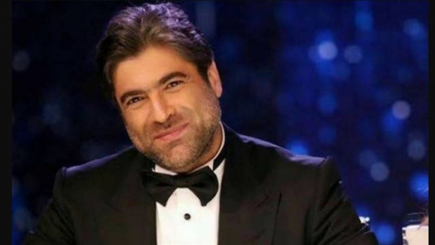 بالفيديو: الفنان وائل كفوري يغني لوالدته