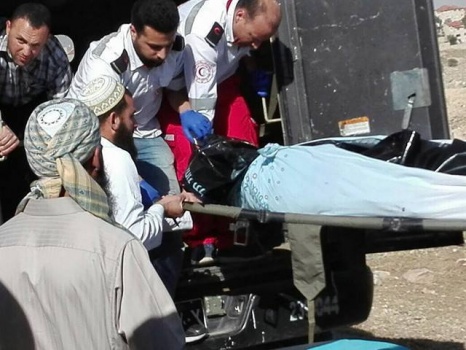 بالصور : استلام جثمان الشهيد صهيب مشاهرة