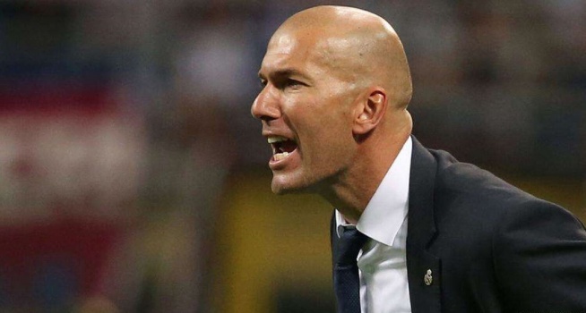 زيدان: لن أتولى تدريب برشلونة وأشعر بالسعادة لعودة راؤول