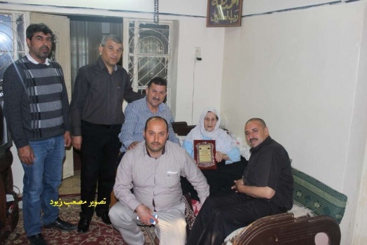 لليوم الثاني على التوالي.. وفد من حركة فتح يواصل زيارة ذوي الأسرى في السيلة الحارثية