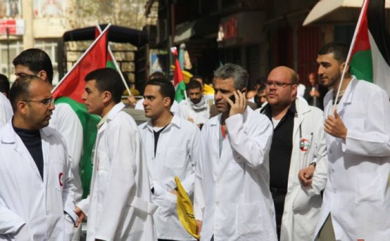 نقابة الأطباء تعلّق إضرابها