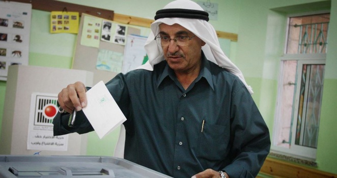 اشتية: قانون انتخاب الهيئات المحلية لا يناسب الواقع