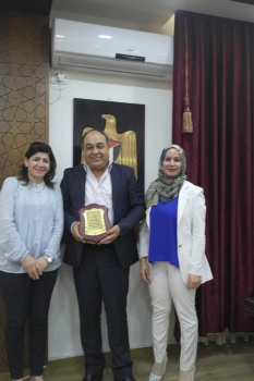 مركز بالارينا يكرم محافظ جنين