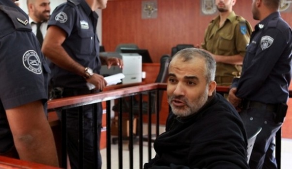 قائد القسام بالضفة يرسل رسالة من داخل سجون الاحتلال