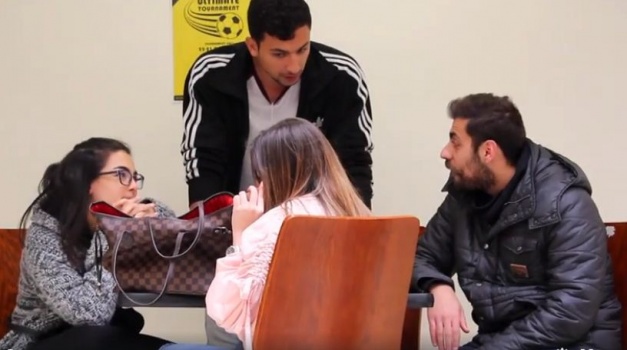 فيديو : لما تسمع  نكتة بايخة ... كيف راح تكون ردة فعلك ؟