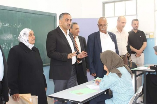 وكيل وزارة التربية والتعليم يتفقد قاعات امتحان الثانوية العامة في جنين