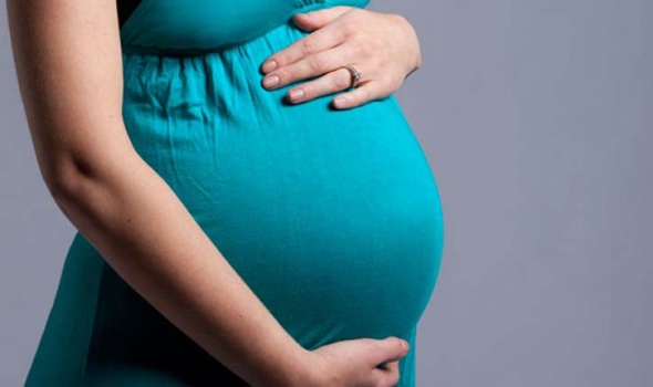 حدث في جنين... مواطن يحاول إجهاض زوجته بالمستشفى لأن مشعوذًا أوهمه أنها حامل بـ"جن"
