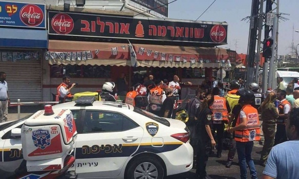 إصابة فلسطيني بجروح في عملية طعن بتل أبيب