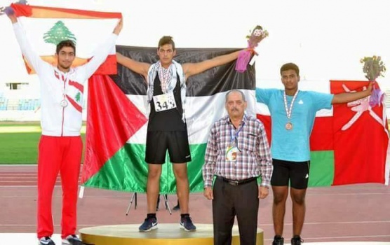 الطالب مالك نزال من بلدة قباطية يحصد ميدالية ذهبية في الجمنزياد العربي