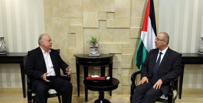 الحمد الله يستقبل منسق مشافي القدس ويتفقان على حل أزمة "المطّلع"