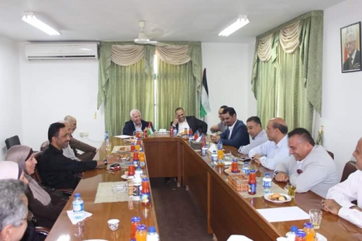 بالصور..عزام الاحمد يطلع على انجازات بلدية يعبد جنوب جنين