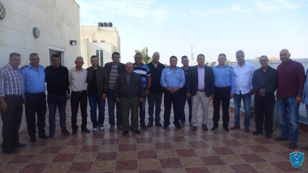 مؤسسات المجتمع المحلي تكرم الشرطة في جنين