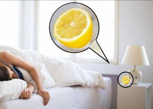 لهذا السبب.. لا تناموا قبل وضع حبة من الليمون الى جانب السرير!