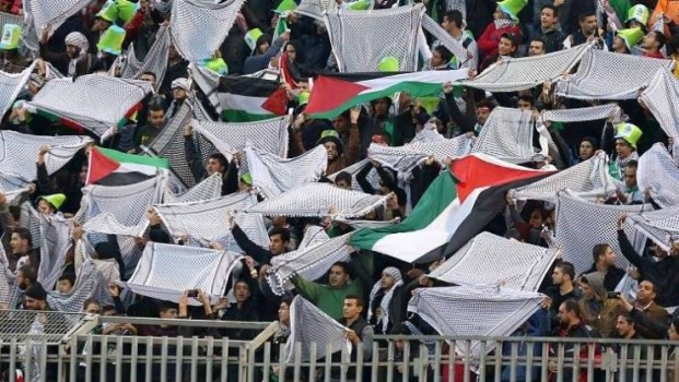 هل سيتقدم الفدائي الفلسطيني على المنتخب الإسرائيلي؟