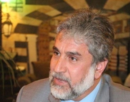 خليفة يتسلم مقر وزارة الاعلام في قطاع غزة