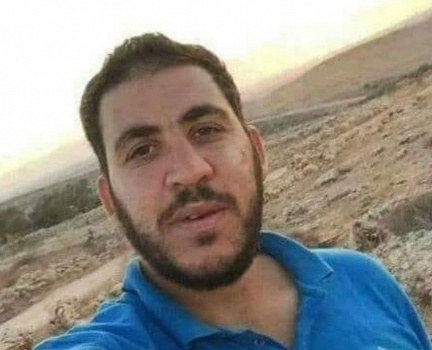 الاحتلال يسلم جثمان الشهيد محمد موسى مساء الجمعة