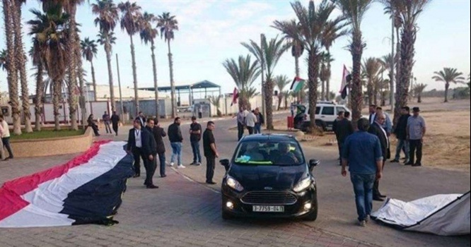 السلطة تتسلم اليوم معابر قطاع غزة