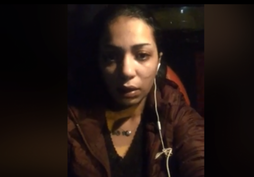 فيديو| اللحظات الأخيرة لمحاولة انتحار 'فتاة المول' المصرية!