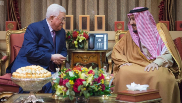 ماذا قال العاهل السعودي للرئيس عباس؟