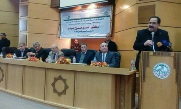 صيدم يعلن انتهاء أزمة الكلية الجامعية في خانيونس