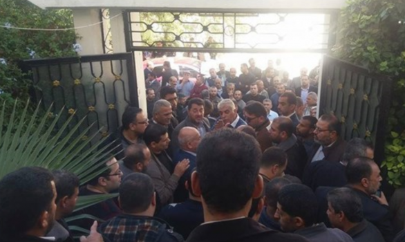وقفة احتجاجية بجامعة الأزهر ضد سياسة مجلس الامناء