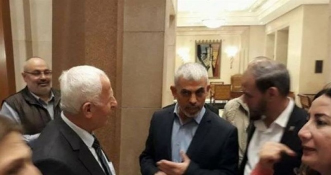 القدوة: حماس مستعدة لوضع سلاح القسام تحت امرة القيادة