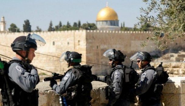 الاحتلال يمنع الوزيرين معايعة وصيدم من دخول البلدة القديمة في القدس