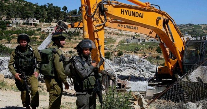 الاحتلال يهدم صفين من مدرسة فلسطينية شرقي القدس