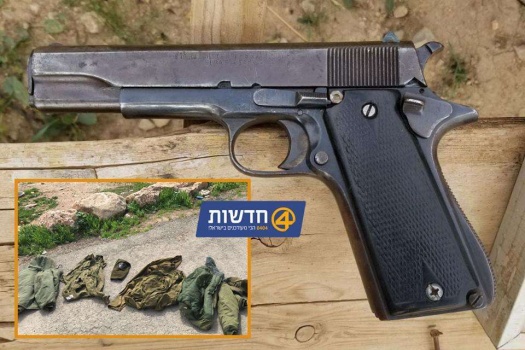 الاحتلال يعتقل فتاتين بالأغوار تنكرتا بزي عسكري