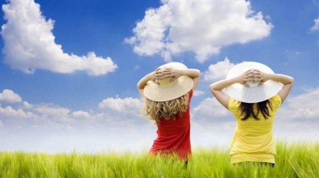 الحرارة أعلى من معدلها العام بحدود 10 درجات