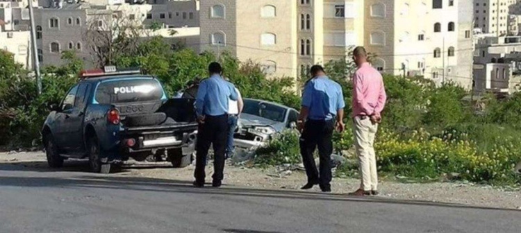 هرب من الشرطة فاصطدم بحافلة نقل طلاب