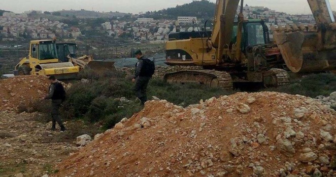 تجريف استيطاني واسع بأراضي واد عبد الرحمن بسلفيت