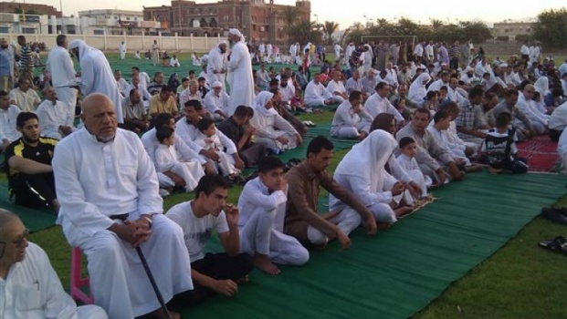 صلوات التراويح على حدود غزة