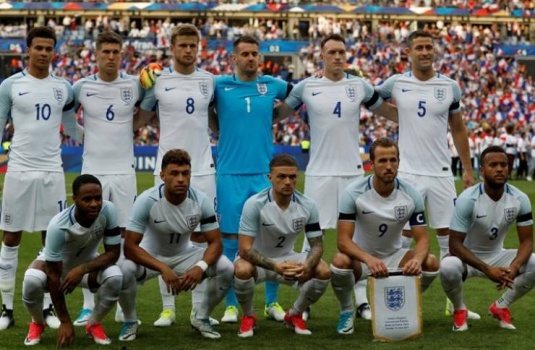 إنجلترا تتأهل لثمن نهائي مونديال روسيا