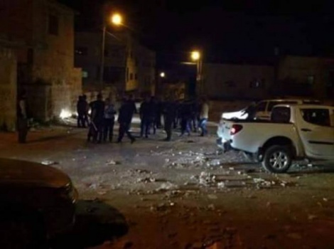 4 إصابات في 'طوشة' بمخيم بلاطة والأمن يحقق