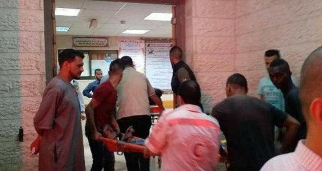 غارة إسرائيلية تستهدف مطلقي الطائرات الورقية شرق البريج