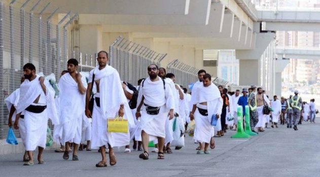 السعودية تحدد عقوبة ناقلي الحجاج المخالفين
