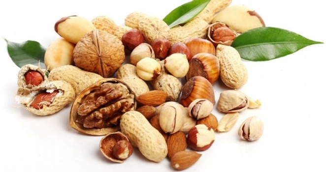 ماذا تفعل 60 غرامًا من المكسرات في خصوبة الرجل؟