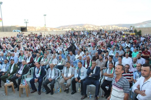 (فتح) تكرم طلبة "إنجاز" فوج الشهيد أبو جهاد في بلدة قباطية جنوب جنين