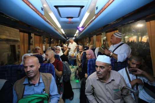 بالصور..اكتمال عودة حجاج الضفة