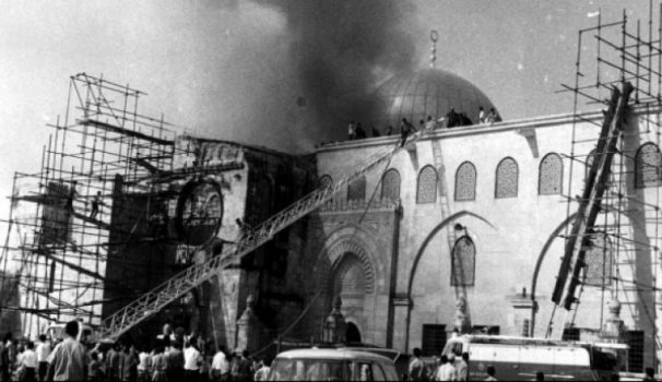 49 عاما على إحراق المسجد الأقصى