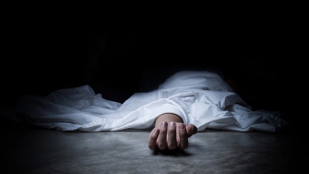 أخفت جثّة والدتها أشهرأ عدة... لترى "مراحل الموت"