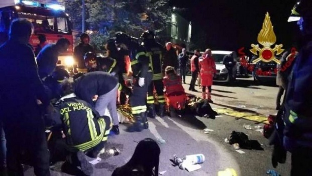 مقتل 6 أشخاص واصابة نحو 100 في ملهى ليلي بايطاليا