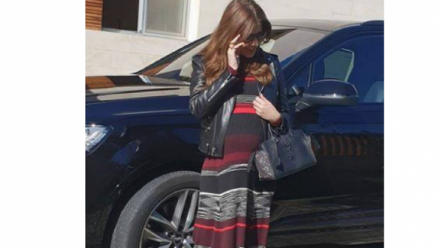 نانسي عجرم تستقبل طفلتها الثالثة.. وهذا الاسم الذي اختارته لها