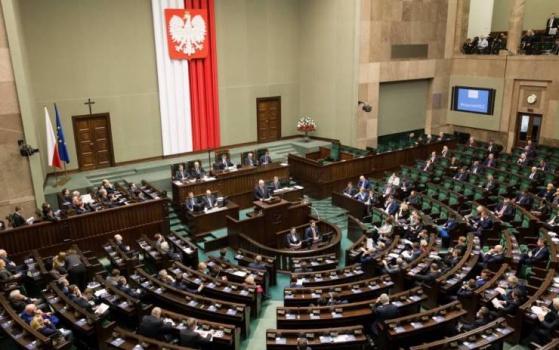 خلاف جديد بين بولندا وإسرائيل بسبب 'المحرقة'